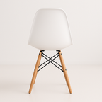 Silla Eames Blanca de Polipropileno | Diseño Icónico y Confort Ergonómico