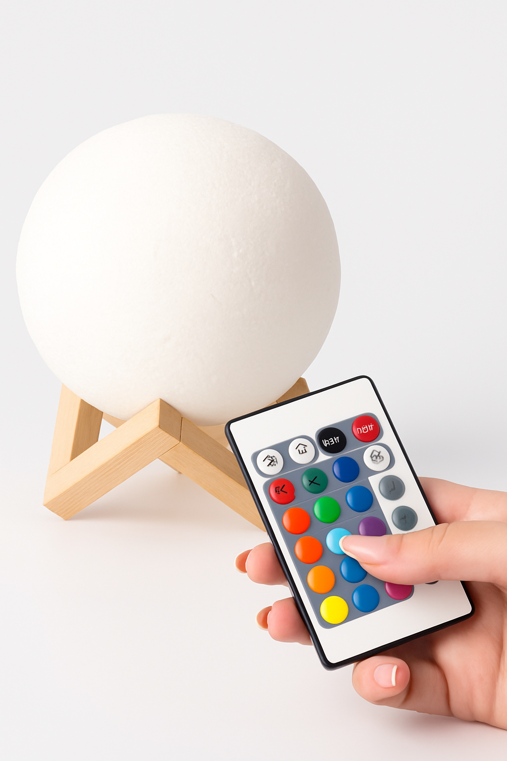 3D Moon Lamp | Lámpara Luna 16 Colores con Control y Base de Madera